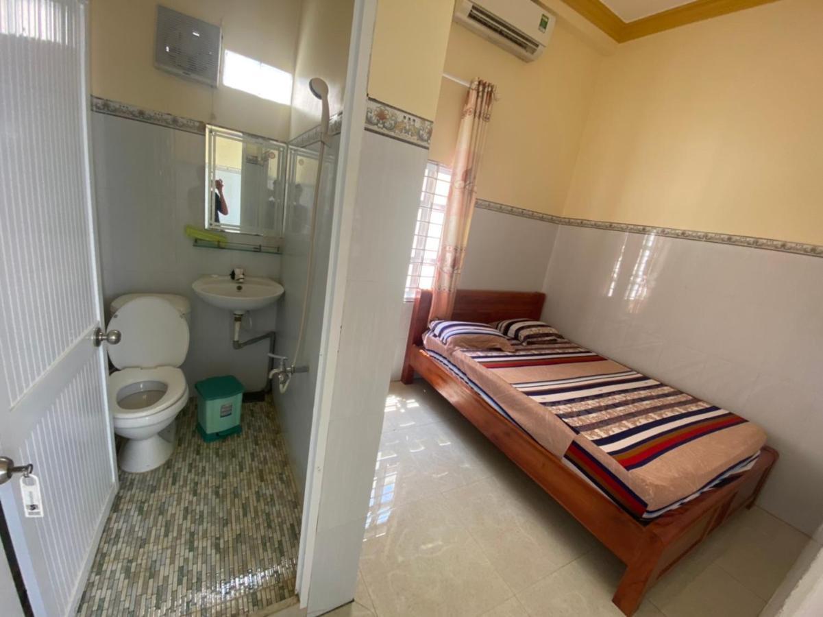 Tuan Thao Guesthouse Nam Du Exteriör bild